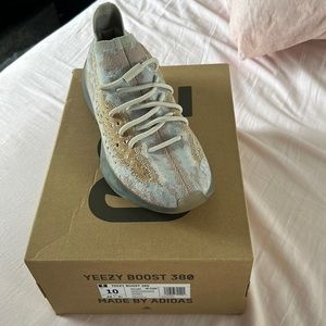 Yeezy boost 380 v2 pepper